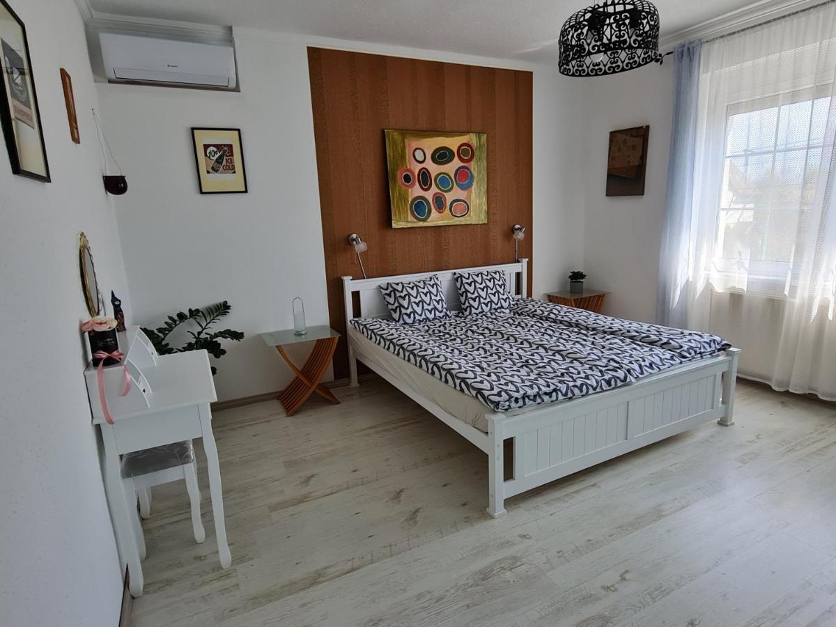 Ginger House Apartment Кестхей Экстерьер фото